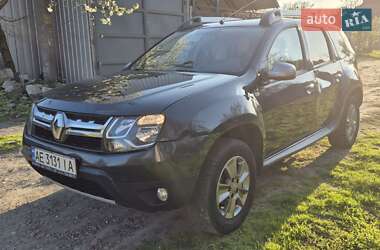 Позашляховик / Кросовер Renault Duster 2016 в 