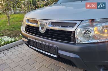 Позашляховик / Кросовер Renault Duster 2013 в 