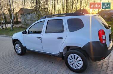 Позашляховик / Кросовер Renault Duster 2013 в 