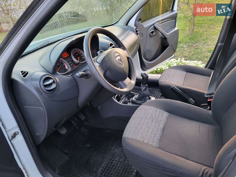 Позашляховик / Кросовер Renault Duster 2013 в Хмельницькому