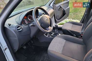 Позашляховик / Кросовер Renault Duster 2013 в 