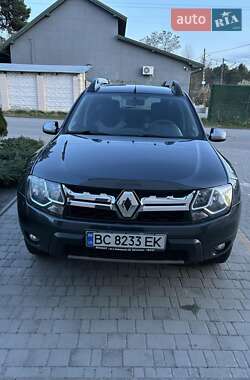 Внедорожник / Кроссовер Renault Duster 2016 в 