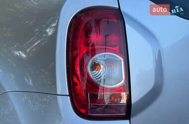 Внедорожник / Кроссовер Renault Duster 2011 в 