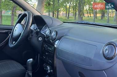 Внедорожник / Кроссовер Renault Duster 2011 в 
