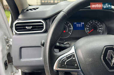 Внедорожник / Кроссовер Renault Duster 2018 в 