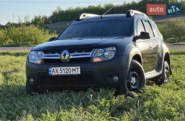 Внедорожник / Кроссовер Renault Duster 2015 в Зачепиловке