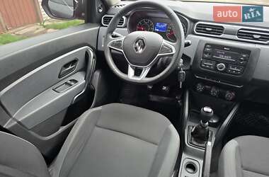 Позашляховик / Кросовер Renault Duster 2020 в 