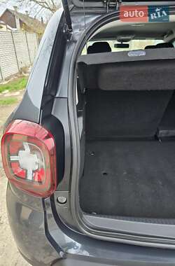 Позашляховик / Кросовер Renault Duster 2020 в 