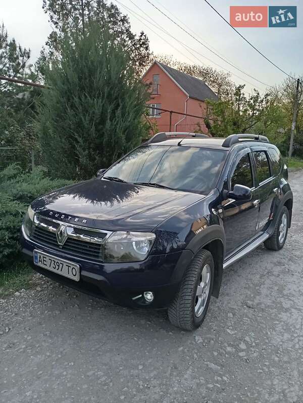 Внедорожник / Кроссовер Renault Duster 2012 в 