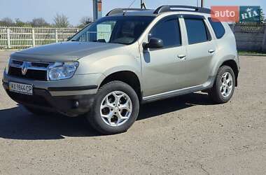 Внедорожник / Кроссовер Renault Duster 2012 в 