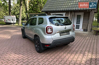 Позашляховик / Кросовер Renault Duster 2021 в 