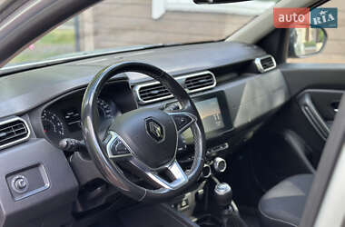 Позашляховик / Кросовер Renault Duster 2021 в 