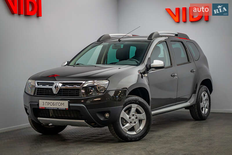 Внедорожник / Кроссовер Renault Duster 2012 в 