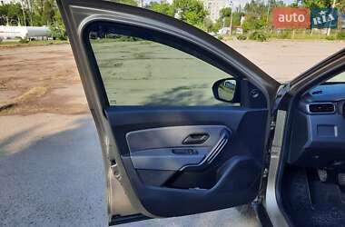 Внедорожник / Кроссовер Renault Duster 2020 в 