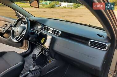 Внедорожник / Кроссовер Renault Duster 2020 в 