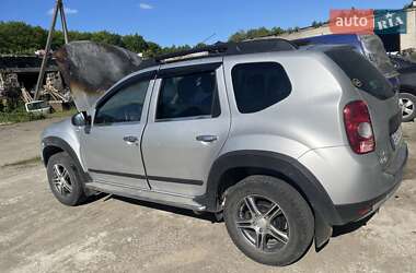 Внедорожник / Кроссовер Renault Duster 2012 в 