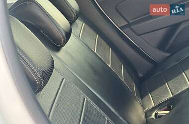Внедорожник / Кроссовер Renault Duster 2018 в 