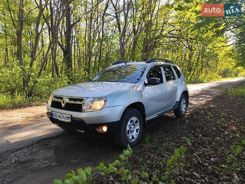 Внедорожник / Кроссовер Renault Duster 2011 в Крыжополе