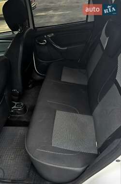 Внедорожник / Кроссовер Renault Duster 2016 в Каменском