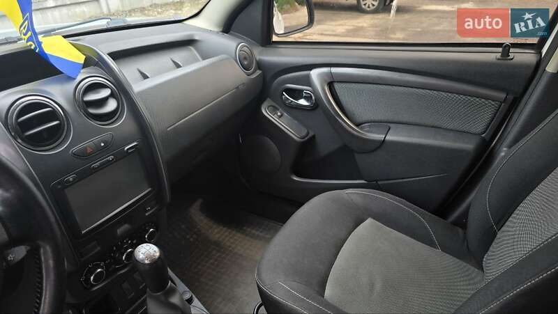 Позашляховик / Кросовер Renault Duster 2016 в Кам'янському