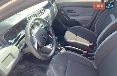 Внедорожник / Кроссовер Renault Duster 2020 в 
