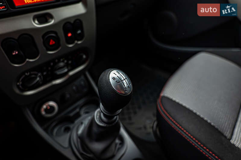 Позашляховик / Кросовер Renault Duster 2013 в Києві