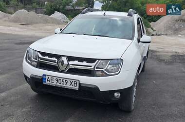 Внедорожник / Кроссовер Renault Duster 2016 в 