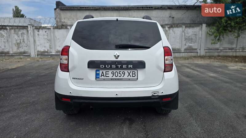 Позашляховик / Кросовер Renault Duster 2016 в Кам'янському
