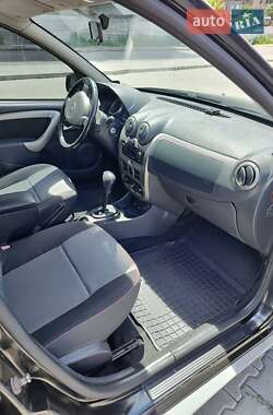 Внедорожник / Кроссовер Renault Duster 2013 в 