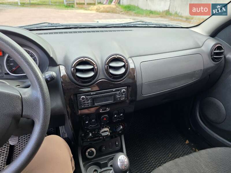 Внедорожник / Кроссовер Renault Duster 2011 в Житомире