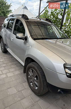Внедорожник / Кроссовер Renault Duster 2016 в 