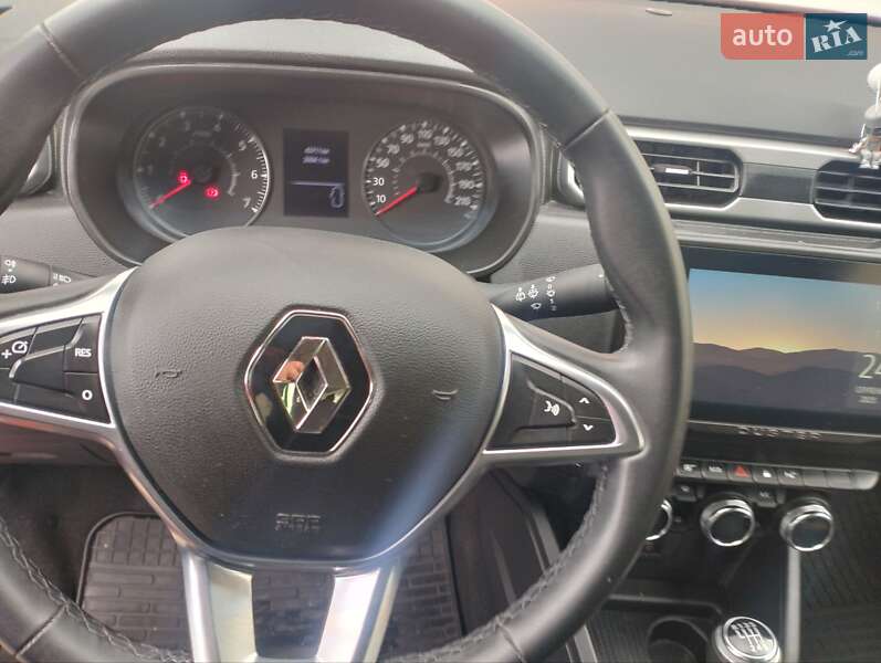 Внедорожник / Кроссовер Renault Duster 2023 в Ровно