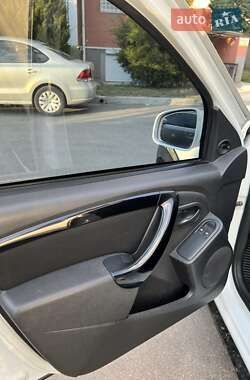 Внедорожник / Кроссовер Renault Duster 2014 в Днепре