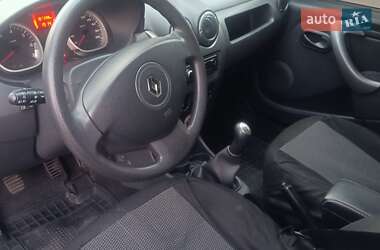 Внедорожник / Кроссовер Renault Duster 2012 в 