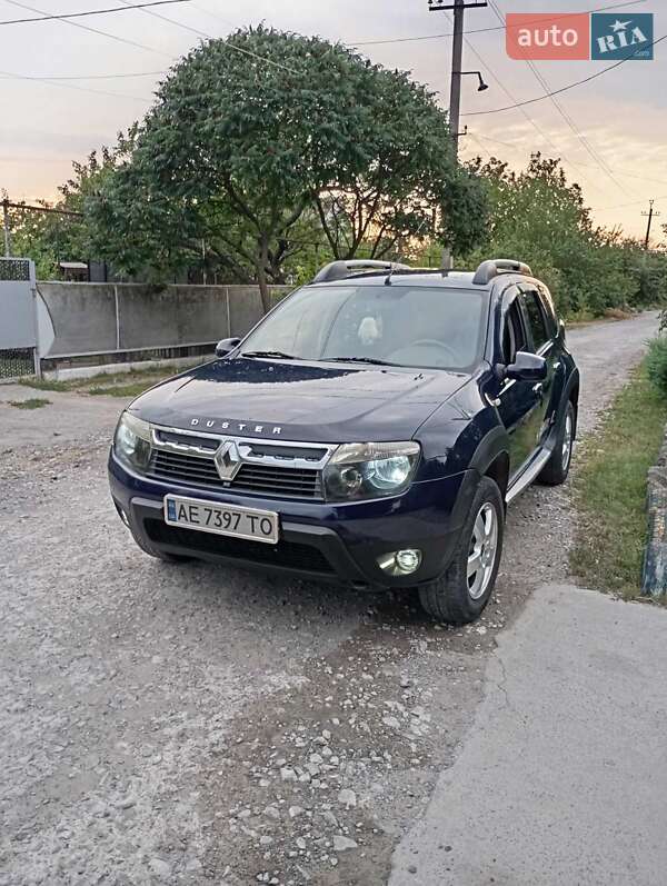 Внедорожник / Кроссовер Renault Duster 2012 в 