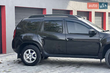 Позашляховик / Кросовер Renault Duster 2011 в 