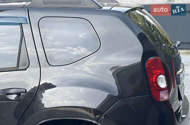 Позашляховик / Кросовер Renault Duster 2011 в 