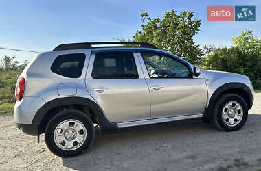 Внедорожник / Кроссовер Renault Duster 2011 в 