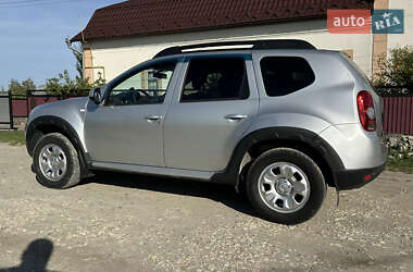 Внедорожник / Кроссовер Renault Duster 2011 в 