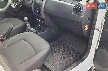 Внедорожник / Кроссовер Renault Duster 2017 в 