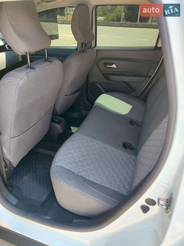 Внедорожник / Кроссовер Renault Duster 2024 в Запорожье