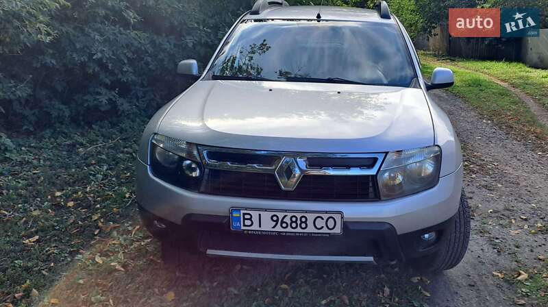 Внедорожник / Кроссовер Renault Duster 2010 в Полтаве