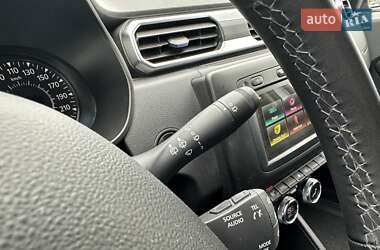 Внедорожник / Кроссовер Renault Duster 2021 в 