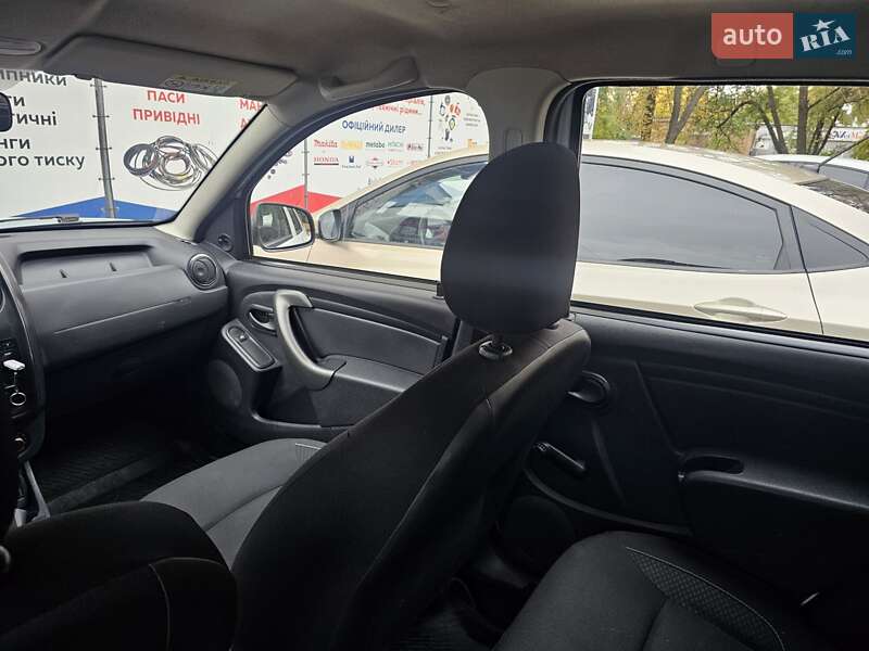 Позашляховик / Кросовер Renault Duster 2017 в Полтаві