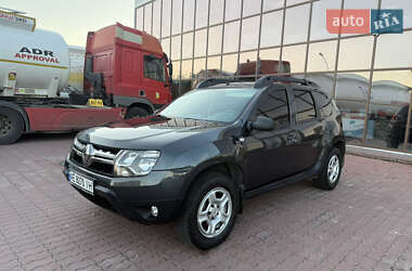 Внедорожник / Кроссовер Renault Duster 2017 в 