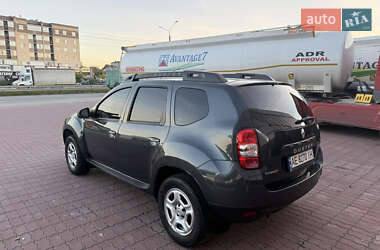 Внедорожник / Кроссовер Renault Duster 2017 в 