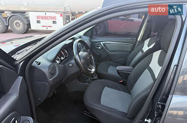 Внедорожник / Кроссовер Renault Duster 2017 в 