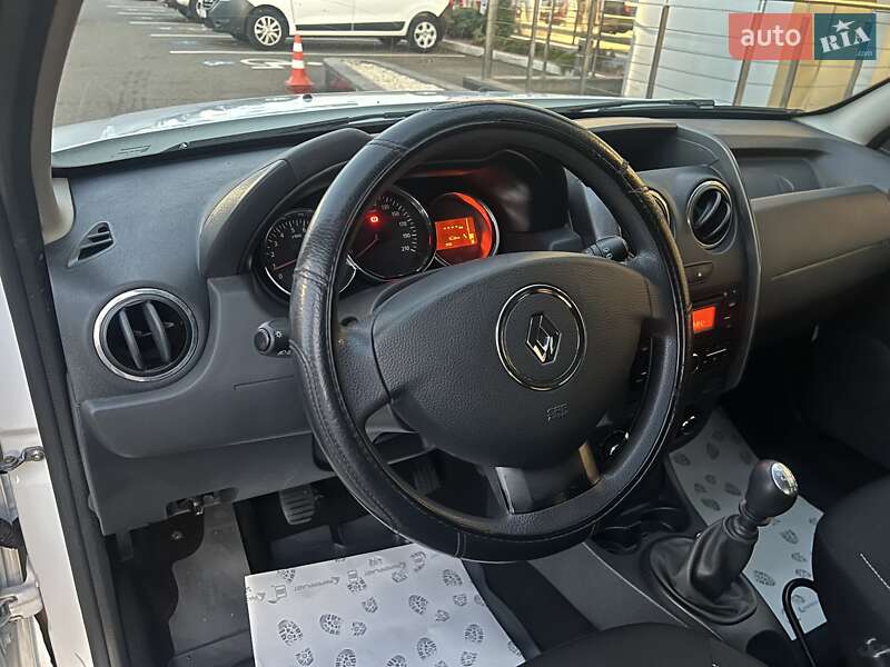 Внедорожник / Кроссовер Renault Duster 2016 в Киеве