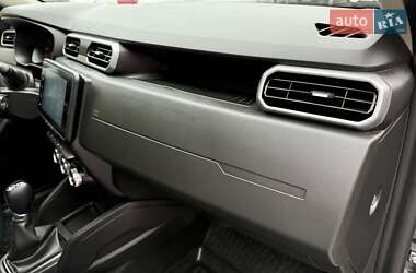 Внедорожник / Кроссовер Renault Duster 2023 в 