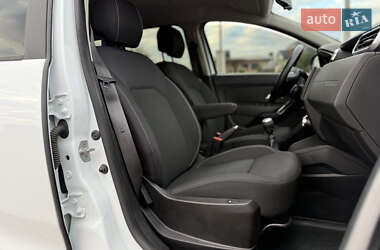 Внедорожник / Кроссовер Renault Duster 2020 в 